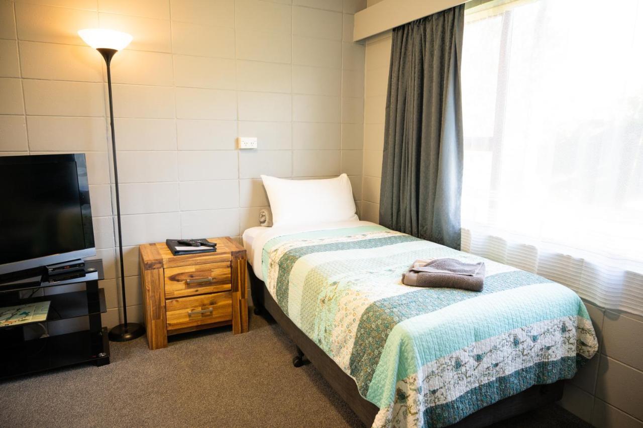 Tarawera River Lodge Motel Kawerau Экстерьер фото